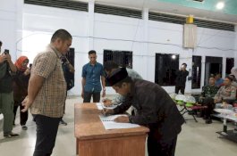Bupati Luwu Timur Hadiri Sertijab Camat Burau: Akbar Bahar Digantikan H. Umar