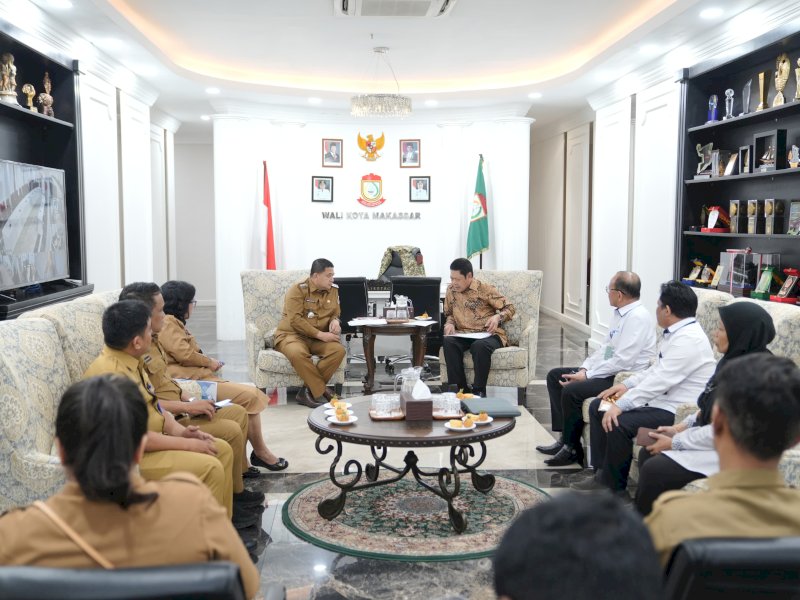 Kepala BBPVP Makassar, Dr. La Ode Haji Polandu, saat melakukan pertemuan dengan Wali Kota Makassar, Munafri Arifuddin, di Balai Kota Makassar, Selasa (22/7/2025). @Jejakfakta/dok. Humas Pemkot Makassar
