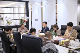 Makassar Gandeng Konsulat Jepang Bahas Pengelolaan Sampah, Fokus pada Pupuk Cair dari Limbah Organik