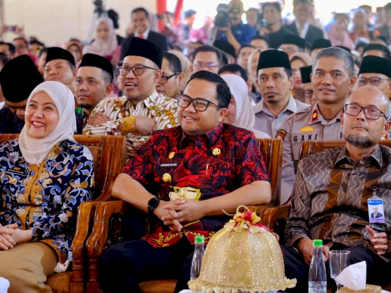 Wakil Bupati Gowa, Darmawangsyah Muin, menghadiri peresmian RS UIN Alauddin Makassar yang diresmikan langsung oleh Menteri Agama RI, Nasaruddin Umar, Kamis (24/7/2025). @Jejakfakta/dok. Humas Pemkab Gowa