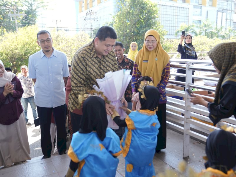 Wali Kota Makassar, Munafri Arifuddin (Appi), saat menghadiri puncak peringatan Hari Anak Nasional (HAN) 2025 di Lapangan Karebosi, Makassar, Sabtu (26/7/2025). @Jejakfakta/dok. Humas Pemkot Makassar 