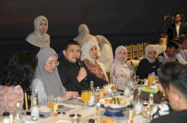 Wali Kota Makassar Luncurkan Blueprint Lontara+ di Atas Kapal Pinisi, Tegaskan Pentingnya Kolaborasi dengan Media