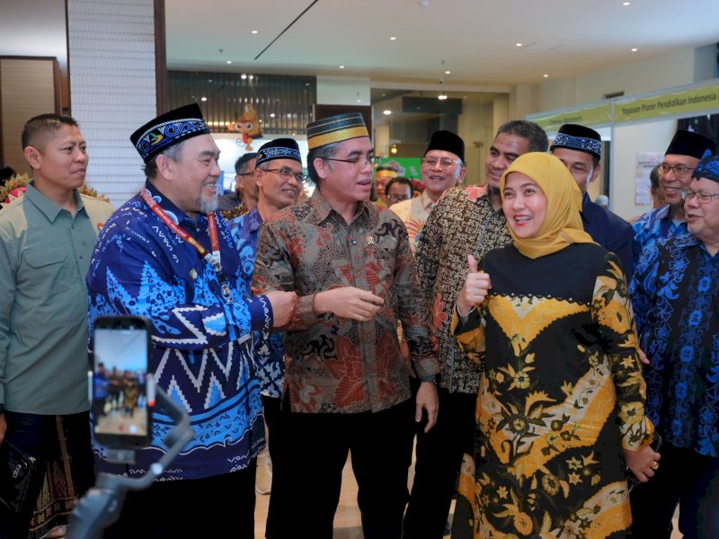 Wakil Wali Kota Makassar, Aliyah Mustika Ilham, menghadiri acara penutupan Musyawarah Nasional (Munas) VI Jaringan Sekolah Islam Terpadu (JSIT) Indonesia yang diselenggarakan di Hotel Claro Makassar pada Sabtu (26/7/2025). @Jejakfakta/dok. Humas Pemkot Makassar