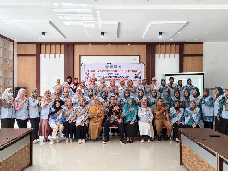 TPGD resmi diterima oleh Bupati Pangkep, Muhammad Yusran Lalogau, didampingi Ketua TP PKK serta Kepala Dinas Kesehatan Pangkep, di Aula Dinas Kesehatan Kabupaten Pangkep, Senin (28/7/2025). @jejakfaktacom/Humas Pemda Pangkep.