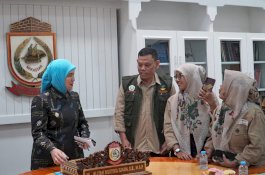 Perkuat Kolaborasi Sosial, Aliyah Mustika Ilham Dukung Relawan FPSM di Makassar