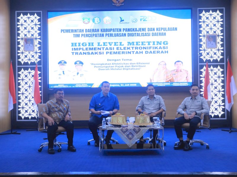 Pemkab Pangkep gelar High Level Meeting (HLM) guna memperkuat implementasi Elektronifikasi Transaksi Pemerintah Daerah (ETPD) di Ruang Pola Sekretariat Daerah Kabupaten Pangkep, Kamis (31/7/2025). @jejakfaktacom/Humas Pemda Pangkep
