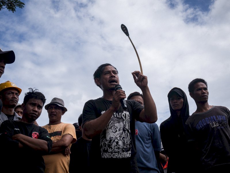 Ketua SBIPE Bantaeng, Junaid Judda, saat orasi buruh KIBA beberapa waktu lalu. @Jejakfakta/Istimewa