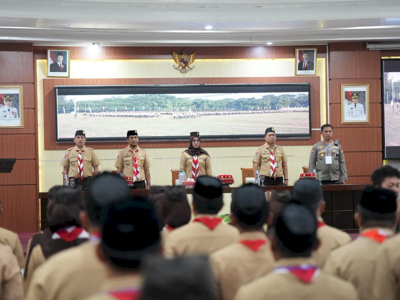 Bupati Gowa yang juga menjabat sebagai Ketua Majelis Pembimbing Cabang (Kamabicab) Gerakan Pramuka Gowa, Siti Husniah Talenrang, saat menghadiri pembukaan Kursus Orientasi Majelis Pembimbing (Mabi) dan Andalan, yang digelar oleh Kwarcab Gerakan Pramuka Kabupaten Gowa di Baruga Karaeng Galesong, Kantor Bupati Gowa, Selasa (5/8/2025). @Jejakfakta/dok. Humas Pemkab Gowa 