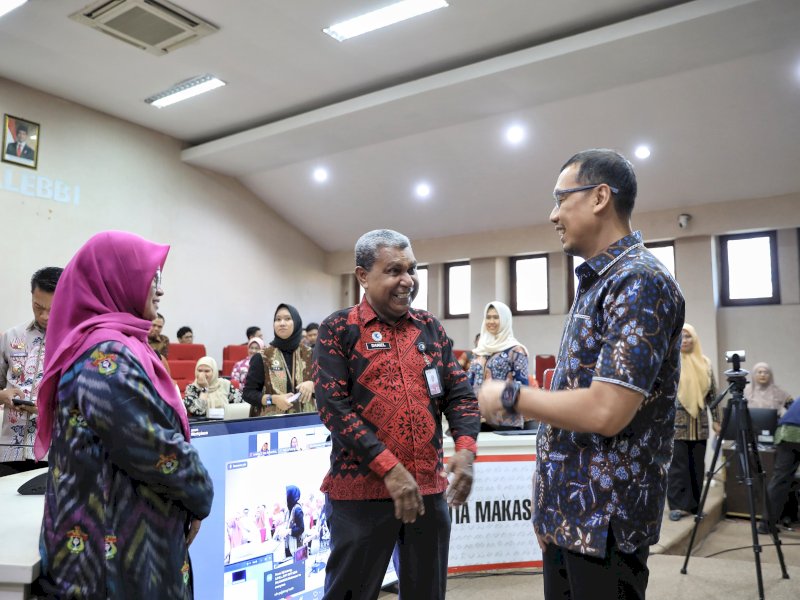 Pemkot Makassar bersama Kantor Wilayah Kemenkumham Sulawesi Selatan menyelenggarakan kegiatan Penguatan Kapasitas Hak Asasi Manusia (HAM) bagi aparatur negara lingkup Kota Makassar di Ruang Sipakale&rsquo;bi Balai Kota Makassar, Kamis (7/8/2025). @Jejakfakta/dok. Humas Pemkot Makassar
