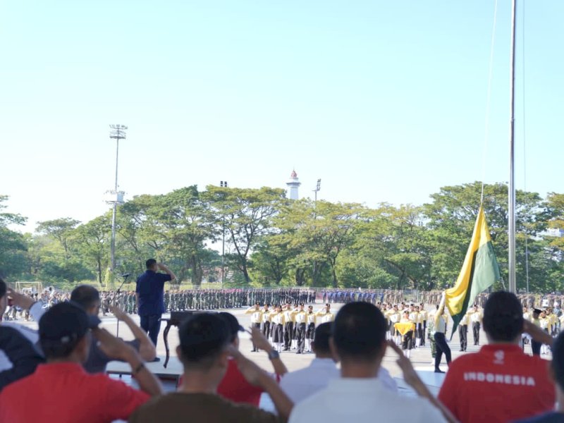 Jelang peringatan HUT RI ke-80, Pemerintah Kota Makassar menggelar gladi bersih upacara di Tribun Lapangan Karebosi, Jumat pagi (15/8/2025). @Jejakfakta/dok. Humas Pemkot Makassar