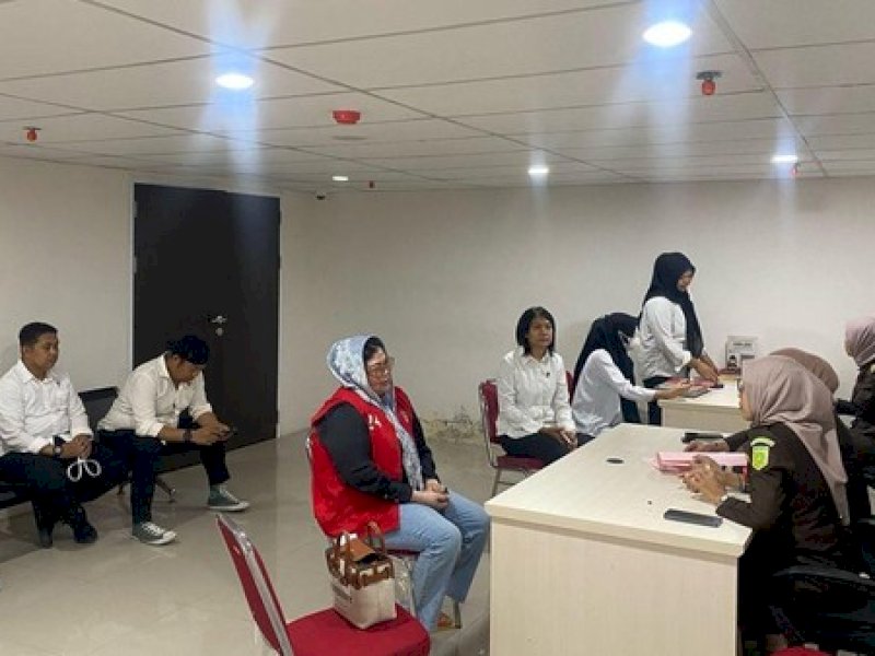 Mantan Calon Bupati Sinjai, Nursanti binti H. Dahlan, dijatuhi hukuman penjara 2 tahun 7 bulan oleh Majelis Hakim Pengadilan Negeri Makassar, Kamis (14/8/2025). @Jejakfakta/dok. Humas Pemkot Makassar