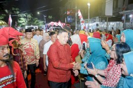 Munafri-Aliyah Hadiri Pesta Rakyat Mariso, Serukan Kepedulian Lingkungan