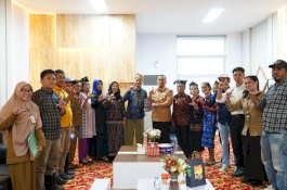 Bupati Luwu Timur Terima Kunjungan Lembaga Adat Suku Padoe, Dukung Festival Budaya di Wasuponda