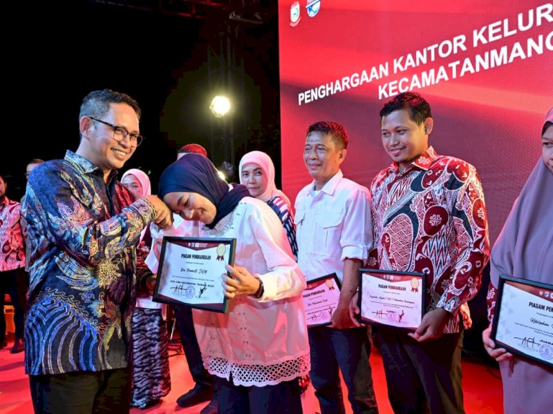 Ketua DPRD Makassar, Supratman, saat Supratman mendampingi Pemkot Makassar dalam Pesta Rakyat di Kecamatan Manggala, Kamis (21/8/2025). @Jejakfakta/dok. Istimewa