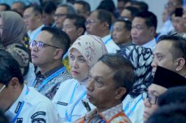 Aliyah Mustika Ilham dan Supratman Kompak Dorong Regulasi Pro-Investasi di Rakornas Produk Hukum Daerah 2025