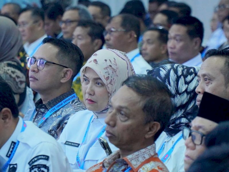 Wakil Wali Kota Makassar Aliyah Mustika Ilham bersama Ketua DPRD Makassar, Supratman, saat menghadiri Rakornas Produk Hukum Daerah 2025 yang digelar oleh Kemendagri, di Aula Bahteramas, Kantor Gubernur Sulawesi Tenggara, Rabu (27/8/2025). @Jejakfakta/dok. Humas Pemkot Makassar
