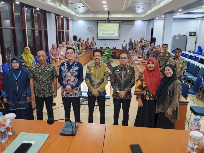 Wakil Bupati Pangkep, Rahman Assegaf, buka secara resmi Koordinasi dan Sosialisasi Pengutamaan Bahasa Negara di Lanskap (Ruang Publik) dan Dokumen Lembaga, Kamis (28/8/2025), di Kantor Bupati Pangkep.
