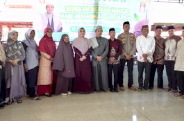 Yayasan Rumah Al Djibran Pangkep Semarakkan Maulid Nabi dengan Pengajian dan Tebar Bakul untuk Dhuafa