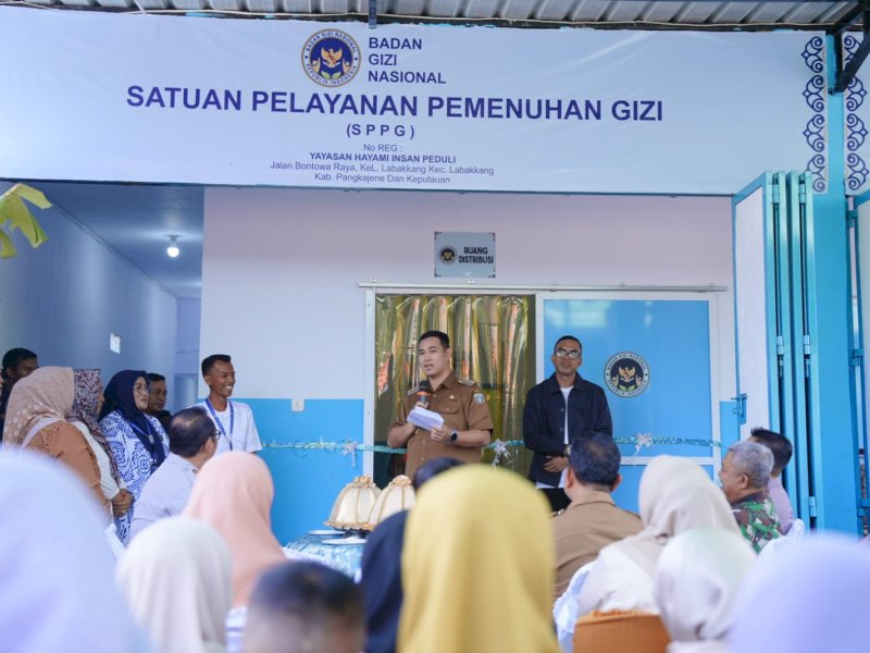 Bupati Pangkep resmikan Satuan Pelayanan Pemenuhan Gizi (SPPG) atau Dapur Makan Bergizi Gratis (MBG) yang keenam di Kecamatan Labakkang, Senin (8/9/2025). @jejakfaktacom/Humas Pemda Pangkep.