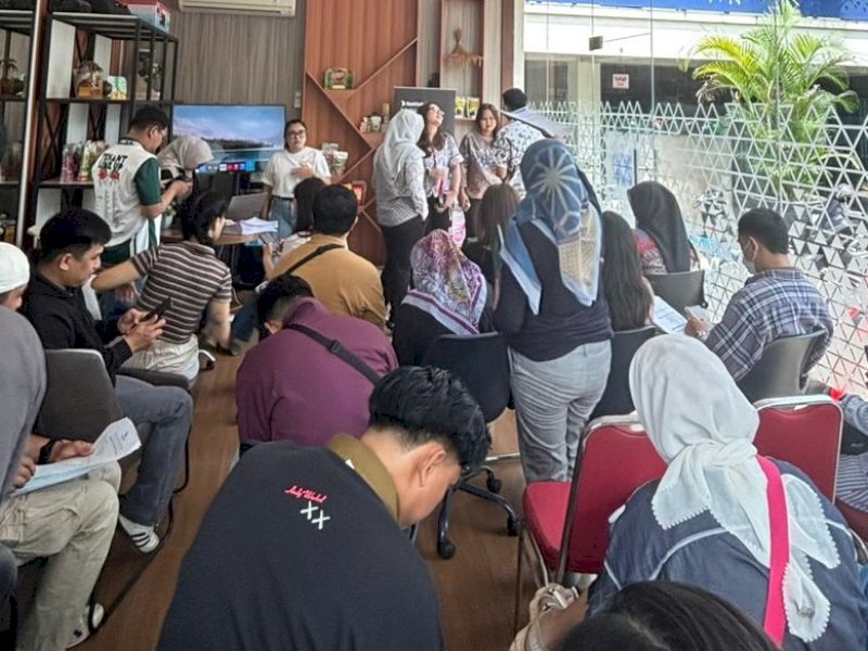Bank Sulselbar (BSSB) menggelar technical meeting bersama pelaku UMKM jelang Syariah First Festival 2025 di Gedung Sentra UMKM Bank Sulselbar, Selasa (9/9/2025). @Jejakfakta/Istimewa