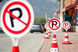 Dishub Makassar Tegas Tindak Parkir di Bahu Jalan Sesuai Perwali 64/2011