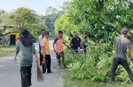 Pemdes Solo Implementasikan Program Strategis Bupati Melalui &ldquo;Jumat Bersih Juara&rdquo;