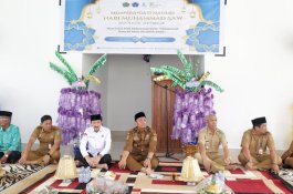 Bupati Irwan Motivasi Siswa-siswi MAN Lutim di Peringatan Maulid Nabi