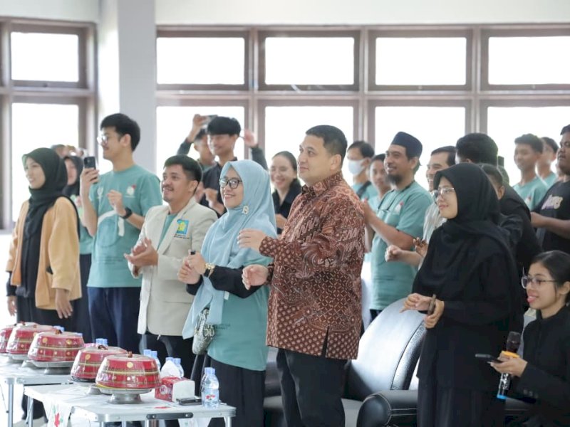 Wali Kota Makassar, Munafri Arifuddin, saat menghadiri peringatan HBI 2025, yang digelar oleh DPD Gerkatin Provinsi Sulawesi Selatan di Gedung Pusat Bahasa Isyarat Indonesia, Jalan AP Pettarani, Makassar, Minggu (28/9/2025). @Jejakfakta/dok. Humas Pemkot Makassar