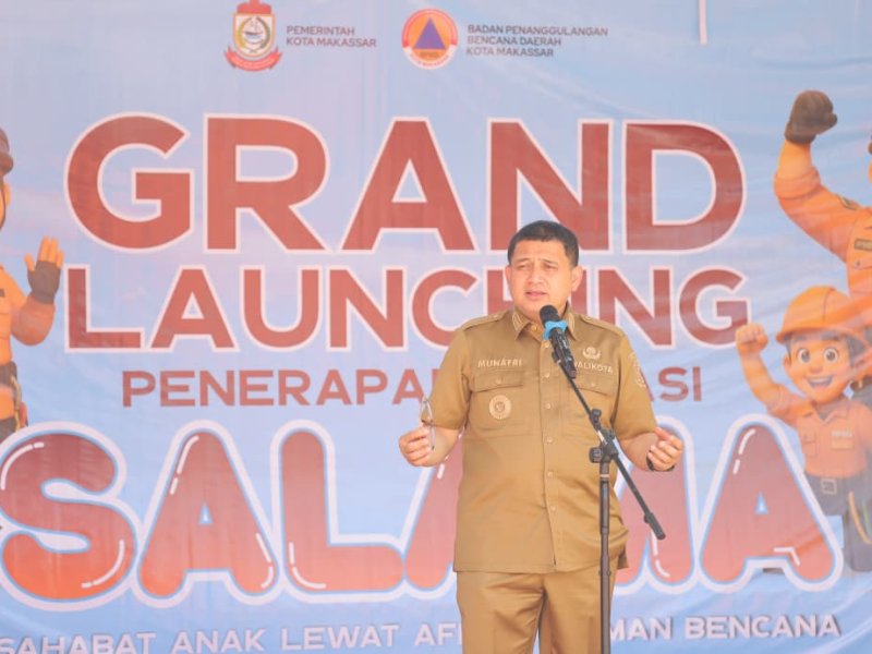 Wali Kota Makassar, Munafri Arifuddin, saat menghadiri Grand Lauching  program inovatif bertajuk SALAMA (Sahabat Anak Afirmasi Aman Bencana) di SMP Negeri 19 Makassar, Selasa (30/9/2025). @Jejakfakta/dok. Humas Pemkot Makassar