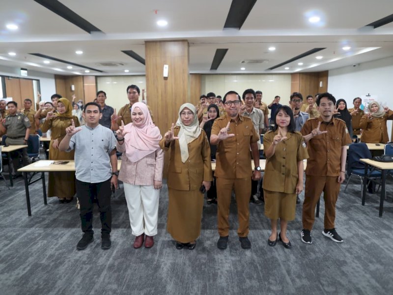 Sosialisasi Sistem Pengelolaan Pengaduan Pelayanan Publik Nasional (SP4N-LAPOR!) 2025, di Ruang Pertemuan Makassar Government Center (MGC), Selasa (30/9/2025). @Jejakfakta/dok. Humas Kominfo Makassar