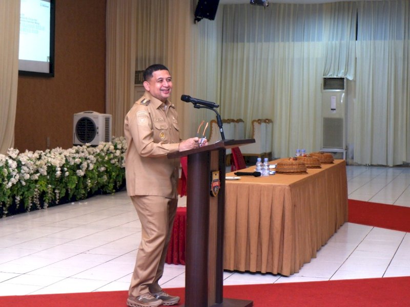 Wali Kota Makassar, Munafri Arifuddin, saat menghadiri peluncuran Makassar Eco Circular Hub (MEC Hub) di Gedung Lestari 45 Universitas Bosowa, Selasa (7/10/2025). @Jejakfakta/dok. Humas Pemkot Makassar 