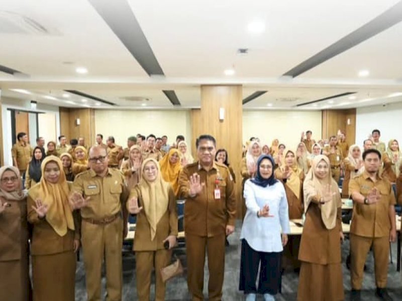 Dinas Pengendalian Penduduk dan Keluarga Berencana (DPPKB) menggelar Rapat Koordinasi Tim Percepatan Penurunan Stunting (TPPS) Tingkat Kota Makassar Tahun 2025 di Gedung Ballroom Government Center, Lantai I, Selasa (22/7/2025). @Jejakfakta/Istimewa