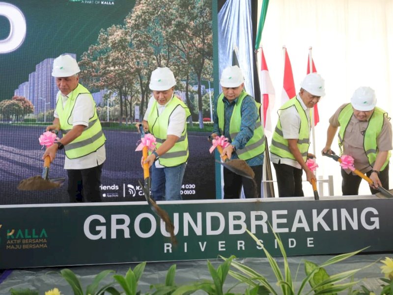 Wali Kota Makassar, Munafri Arifuddin, menghadiri Groundbreaking pembangunan akses Riverside Jalan Alternatif Leimena&ndash;Perintis, yang dilaksanakan oleh PT Bumi Asri Nusa (KALLA Land & Property), Jumat (10/10/2025). @Jejakfakta/dok. Humas Pemkot Makassar