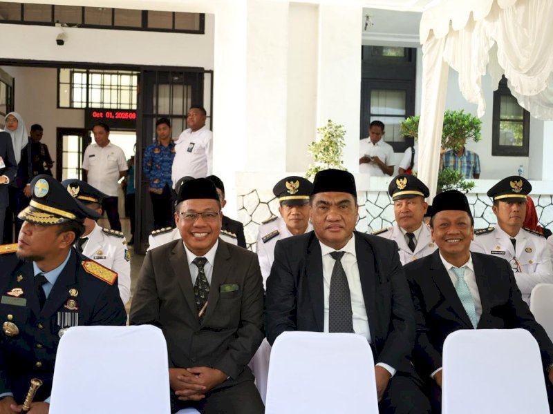 Kepala Dinas Pengendalian Penduduk dan Keluarga Berencana (DPPKB) Kota Makassar menghadiri upacara peringatan Hari Kesaktian Pancasila yang digelar di halaman Balaikota Makassar, Selasa (1/10/2025). @Jejakfakta/dok. Istimewa