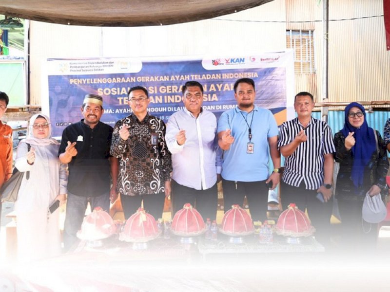 Launching dan Sosialisasi Gerakan Ayah Teladan Indonesia. Acara berlangsung di Kampung Nelayan, Kelurahan Barombong, Kecamatan Tamalate, Kota Makassar, Jumat, (19/9/2025). @jejakfaktacom/DPPKB Kota Makassar