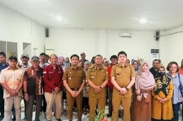 Camat Tamalanrea Buka Kegiatan Pembentukan Bank Sampah Skala RT/RW di Tamalanrea Indah