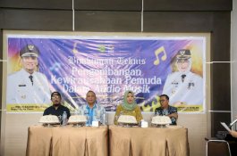 Asisten II Lutim Buka Bimtek Pengembangan Kewirausahaan Bidang Audio Musik