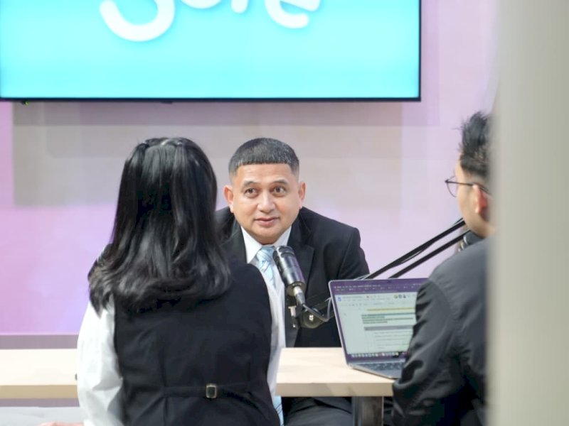 Wali Kota Makassar, Munafri Arifuddin, saat menghadiri program Podcast DetikSore yang digelar Detik.com secara live streaming, Kamis (6/11/2025) di Jakarta. @Jejakfakta/dok. Humas Pemkot Makassar