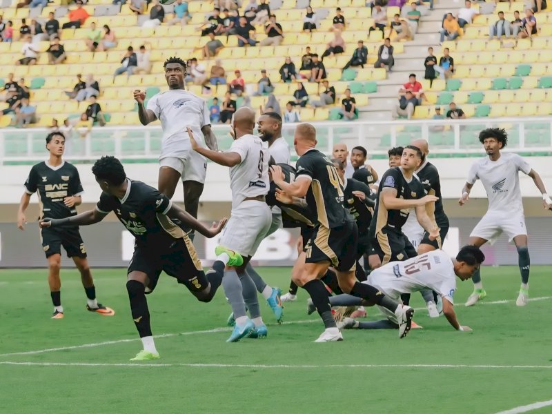 Dewa United Vs PSM Makassar di Banten International Stadium, Minggu (9/11/2025). @jejakfaktacom/Instagram PSM Makassar