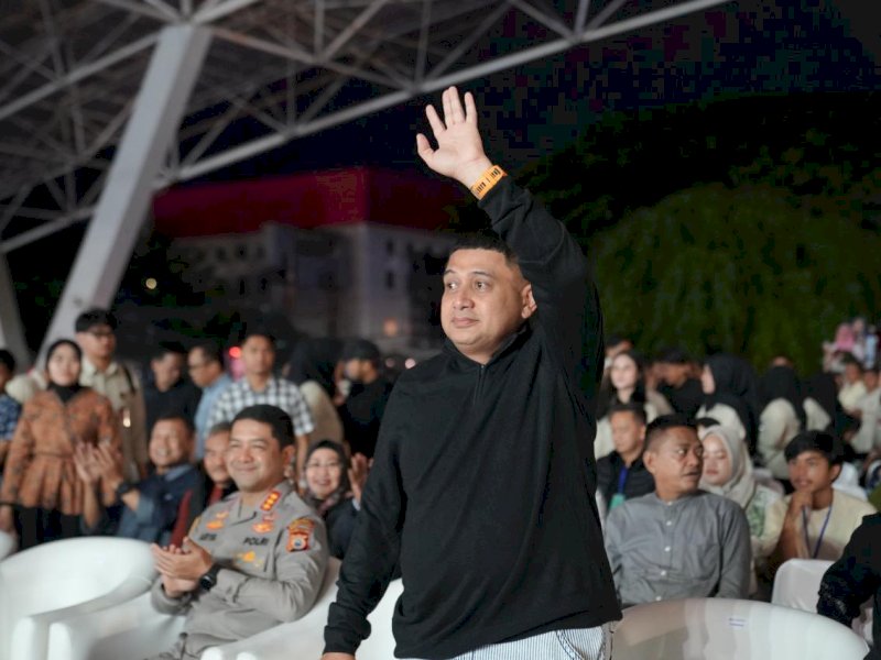 Wali Kota Makassar,Munafri Arufudin saat menghadiri puncak perayaan HUT Kota Makassar yang digelar di Lapangan Karebosi, Minggu (9/11/2025) malam. @Jejakfakta/dok. Humas Pemkot Makassar