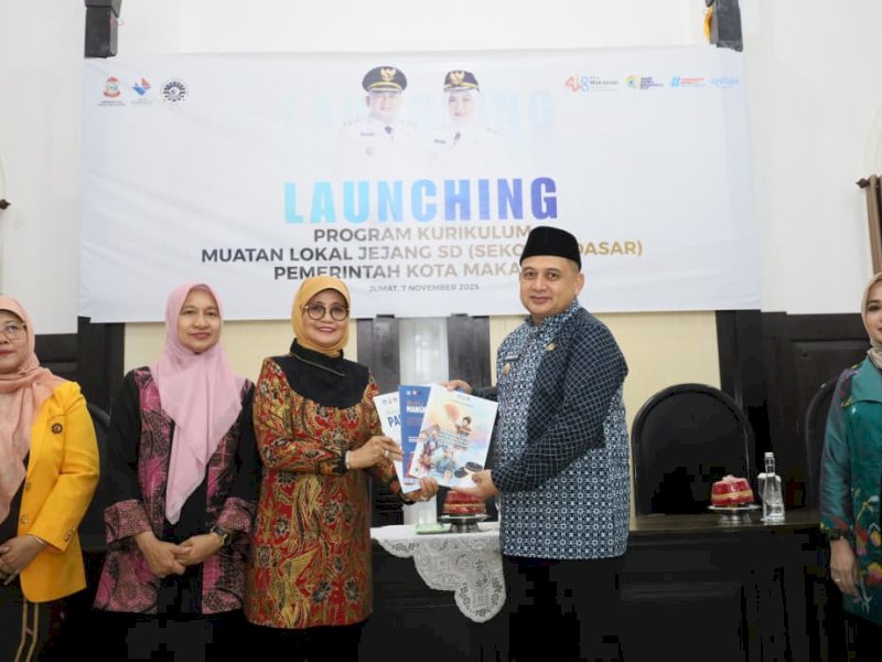 Pemkot Makassar melalui Dinas Pendidikan resmi meluncurkan Program Kurikulum Muatan Lokal jenjang Sekolah Dasar (SD) yang digelar di Museum Kota Makassar, Jumat (7/11/2025). @Jejakfakta/dok. Istimewa
