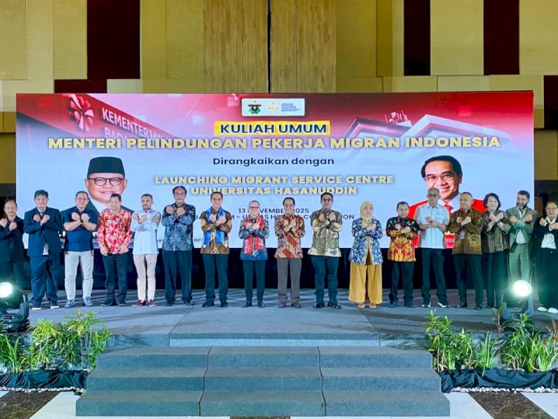 &mdash; Wakil Wali Kota Makassar, Aliyah Mustika Ilham, menghadiri Launching Unhas Migrant Service Centre (MSC) yang dirangkaikan dengan Kuliah Umum Menteri Pemberdayaan dan Pelindungan Pekerja Migran Indonesia (P2MI), Mukhtarudin, di Ballroom Unhas Hotel & Convention, Rabu (13/11/2025). @Jejakfakta/dok. Humas Pemkot Makassar