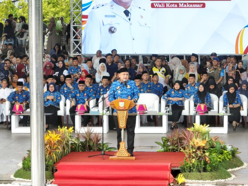 Pemkot Makassar resmi melantik sebanyak 6.936 Pegawai Pemerintah dengan Perjanjian Kerja (PPPK),  di Lapangan Karebosi Makassar, Jumat sore (14/2025). @Jejakfakta/dok. Humas Pemkot Makassar