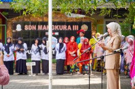 HUT ke-80 PGRI dan HGN, Aliyah Mustika Ilham: Sosok Guru Tidak Hanya Mengajar, tetapi Mendidik dengan Hati