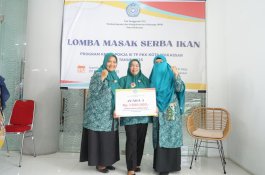 PKK Kecamatan Tallo Raih Juara 3 Lomba Masak Serba Ikan di Makassar