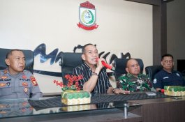 Camat Tallo Pimpin Rapat Koordinasi Pengamanan Pemilu Raya RT/RW