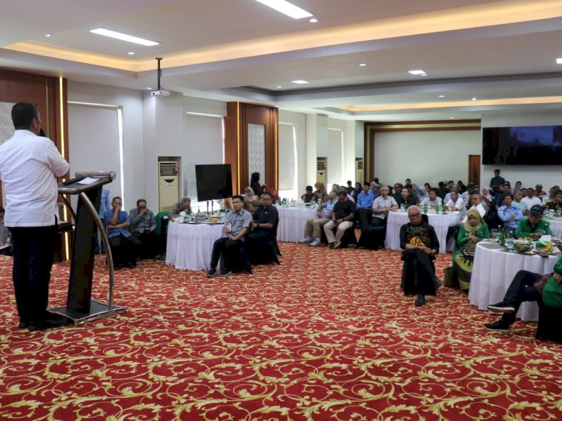 Bupati Lutim Irwan menerima Delegasi Universitas Sains Islam Malaysia (USIM)/Kolej Permata Insan (KPI) bersama Universitas Muslim Indonesia (UMI) Makassar, Sabtu (01/11/2025). @Jejakfakta/dok. ikp-humas/kominfo-sp