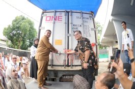 Perkuat Hilirisasi Komoditas Laut, Wali Kota Makassar Lepas Ekspor Perdana Gurita ke Jepang