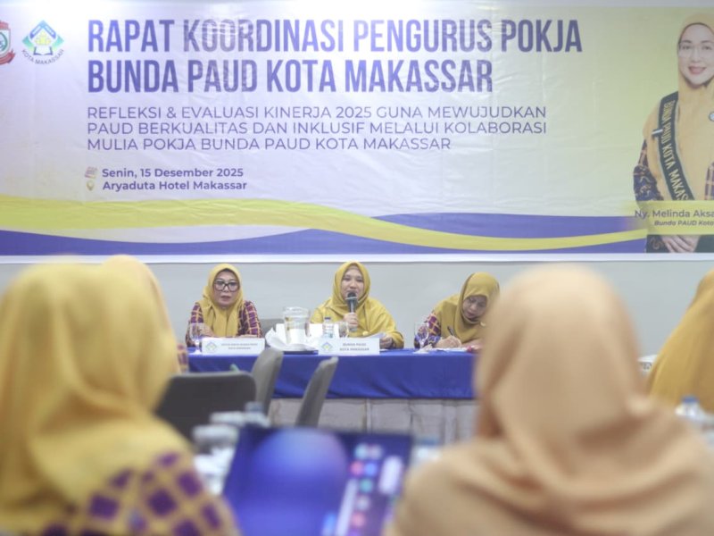 Pokja Bunda PAUD Kota Makassar menggelar Rapat Koordinasi Pengurus sebagai momentum refleksi dan evaluasi kinerja tahun 2025. Kegiatan ini berlangsung di Hotel Aryaduta Makassar, Senin (15/12/2025). @Jejakfakta/dok. Humas Pemkot Makassar