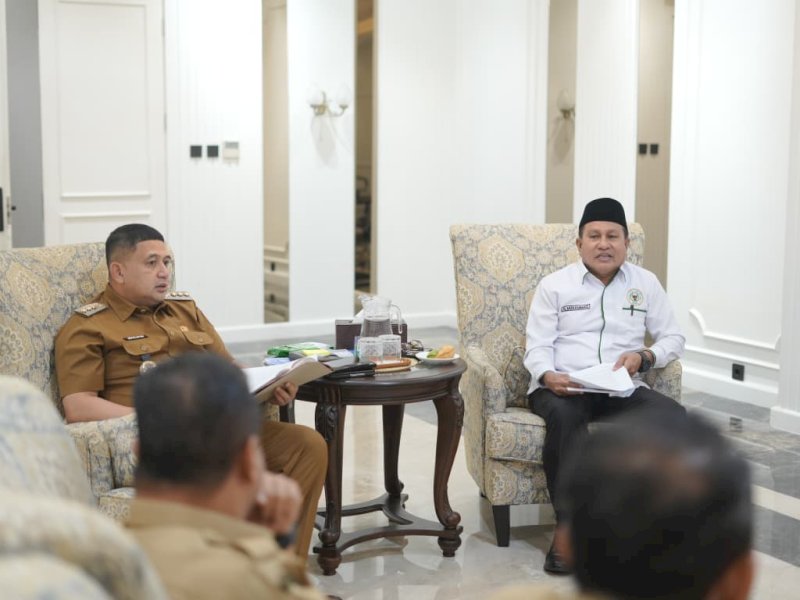 Rapat Koordinasi bersama Kementerian Agama Kota Makassar terkait Pembentukan Badan Wakaf Indonesia Kota Makassar, yang digelar di Kantor Wali Kota Makassar, Selasa (16/12/2025). @Jejakfakta/dok. Humas Pemkot Makassar